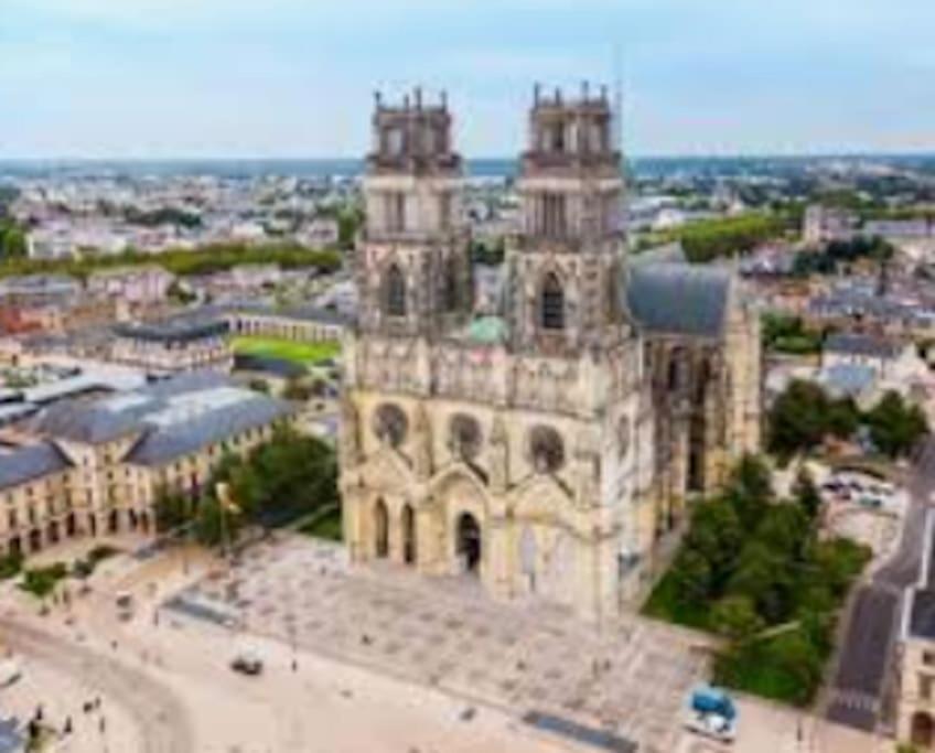 Chaleureux Appart, Proche De La Loire Avec Parking Apartamento Orléans Exterior foto